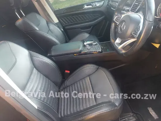 Picture of Mercedes Benz GLE 2017