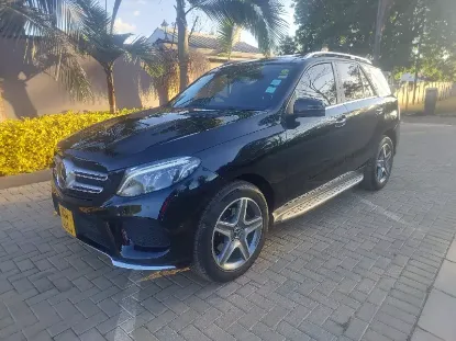 Picture of Mercedes Benz GLE 2017