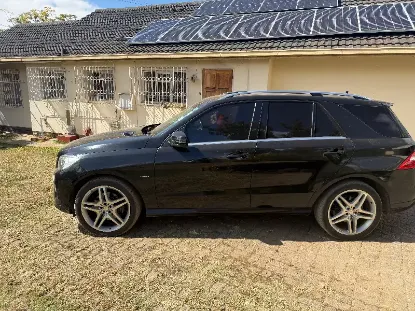 Picture of Mercedes Benz ML-Class 2012