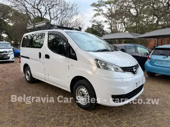 Picture of Nissan NV200 2017