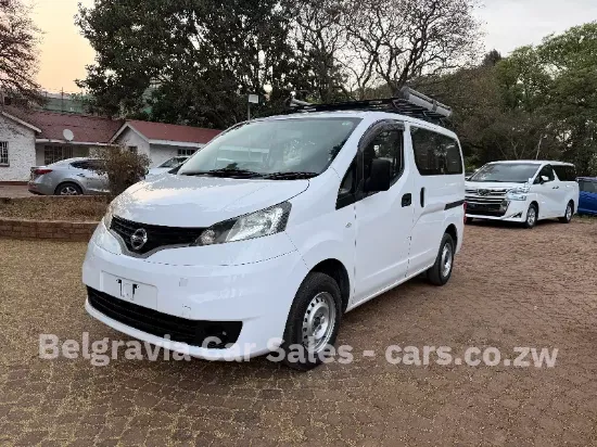 Picture of Nissan NV200 2017