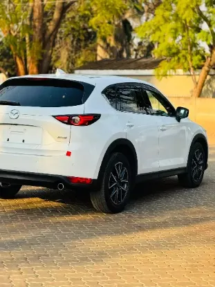 Picture of Mazda CX-5 2017
