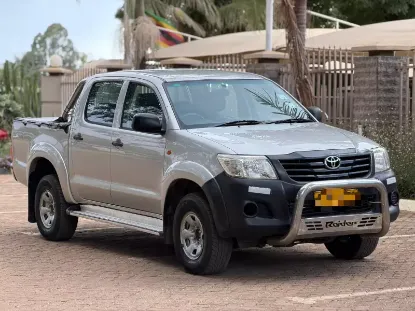Picture of Affordable OFFROAD - Double Cabs For Hire - Toyota Hilux D4D !! From