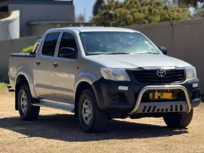Picture of Affordable OFFROAD - Double Cabs For Hire - Toyota Hilux D4D !! From