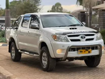 Picture of Affordable OFFROAD - Double Cabs For Hire - Toyota Hilux D4D !! From