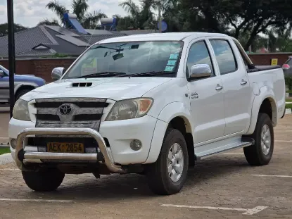 Picture of Affordable OFFROAD - Double Cabs For Hire - Toyota Hilux D4D !! From