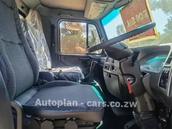 Picture of Nissan UD 2022