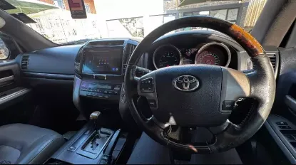Picture of Toyota Land Cruiser 2009