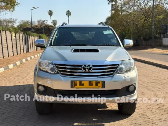 Picture of Toyota Fortuner 2015