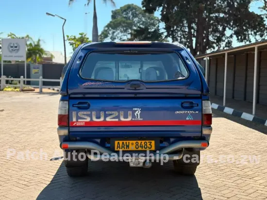 Picture of Isuzu KB300 2002