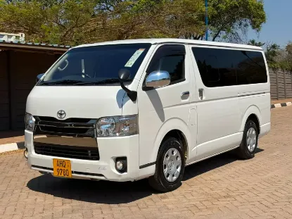 Picture of Toyota Hiace 2017