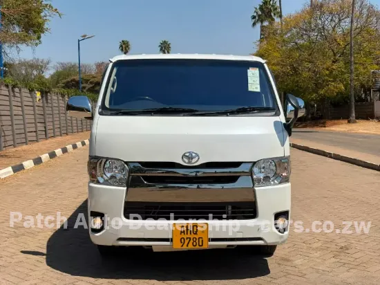 Picture of Toyota Hiace 2017