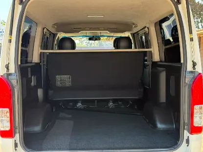 Picture of Toyota Hiace 2017