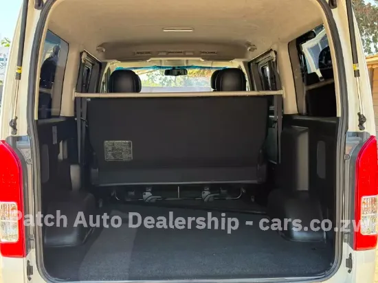 Picture of Toyota Hiace 2017