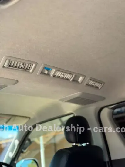 Picture of Toyota Hiace 2017