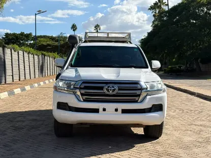 Picture of Toyota Land Cruiser 2016