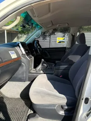 Picture of Toyota Land Cruiser 2016