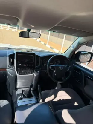 Picture of Toyota Land Cruiser 2016