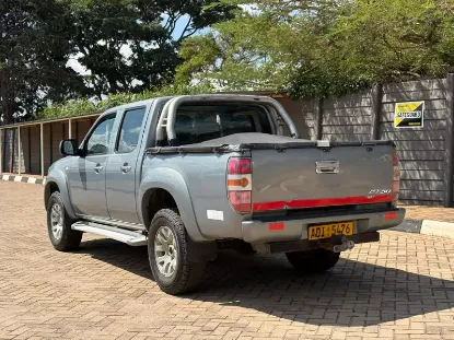 Picture of Mazda BT-50 2009