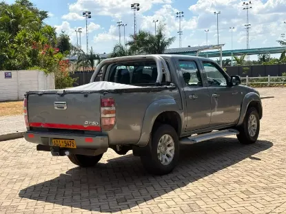 Picture of Mazda BT-50 2009