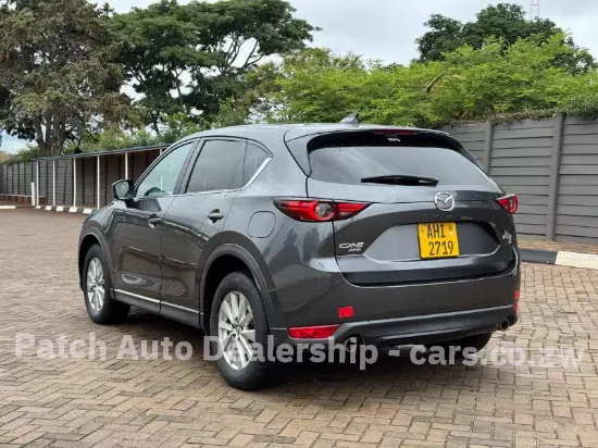 Picture of Mazda CX-5 2017