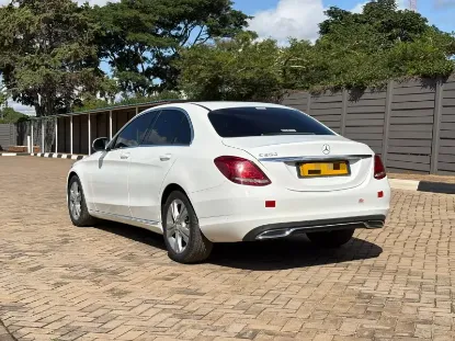 Picture of Mercedes Benz C-Class 2016