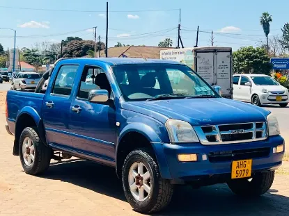 Picture of Isuzu KB300 2008