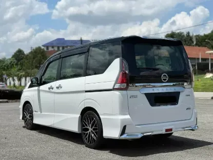 Picture of 2017 Nissan Serena Minivan (C27 generation) For Hire.. From !!