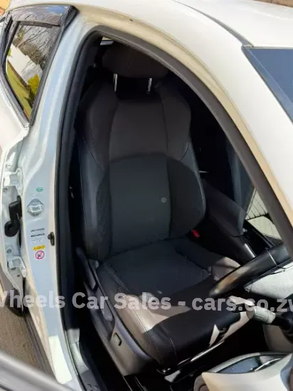 Picture of Toyota C-HR 2017