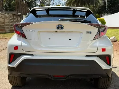 Picture of Toyota C-HR 2017
