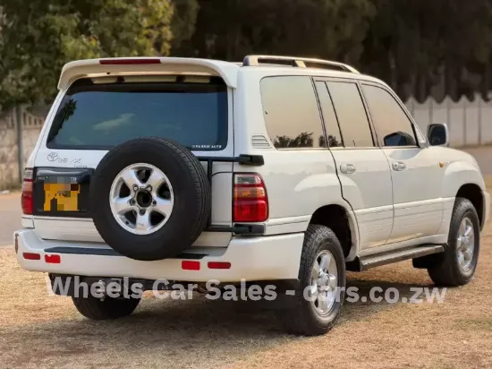 Picture of Toyota Land Cruiser 2008