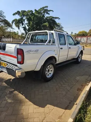 Picture of Nissan NP300 2019