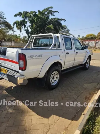 Picture of Nissan NP300 2019