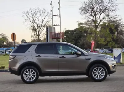 Picture of Land Rover Discovery 2017