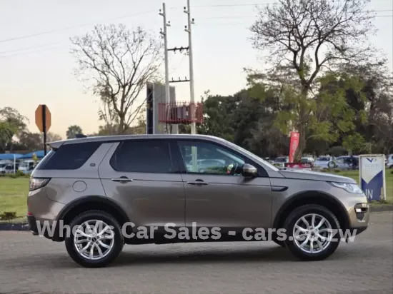 Picture of Land Rover Discovery 2017