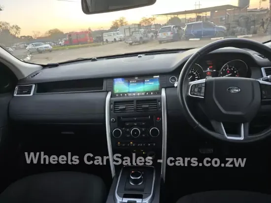 Picture of Land Rover Discovery 2017