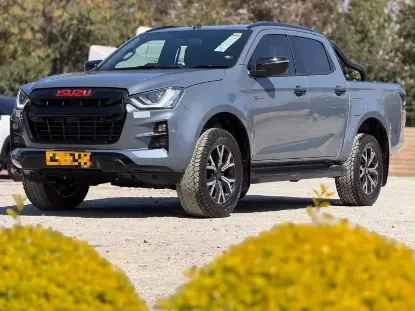 Picture of Isuzu X-Rider 2023