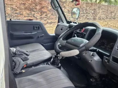 Picture of Toyota Dyna 2009
