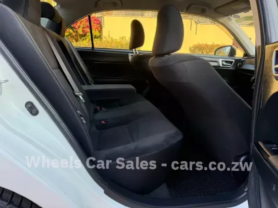 Picture of Toyota Axio 2017