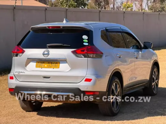 Picture of Nissan X-Trail 2019