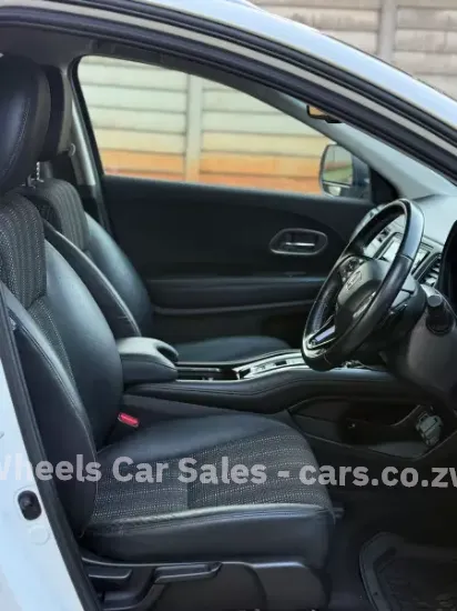 Picture of Honda Vezel 2017