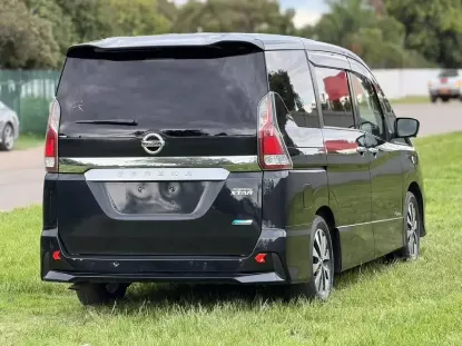 Picture of Comfortable, Classy, Spacious Family Minivans For hire!! From