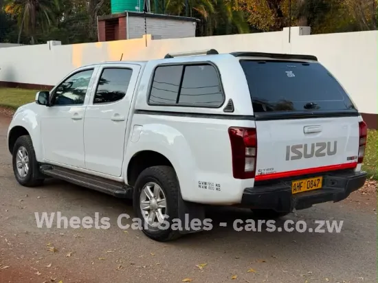 Picture of Isuzu KB250 2015