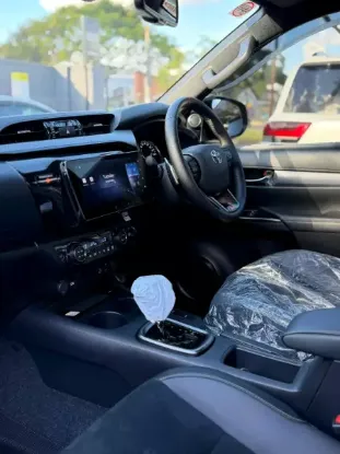 Picture of Toyota Hilux 2025