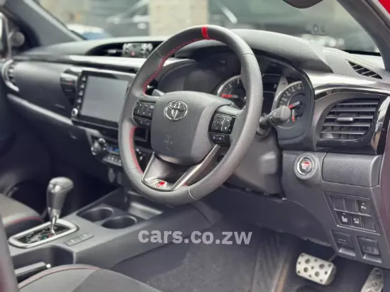 Picture of Toyota Hilux 2022