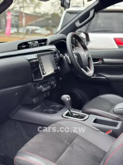 Picture of Toyota Hilux 2022