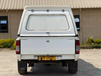Picture of Nissan NP300 2019