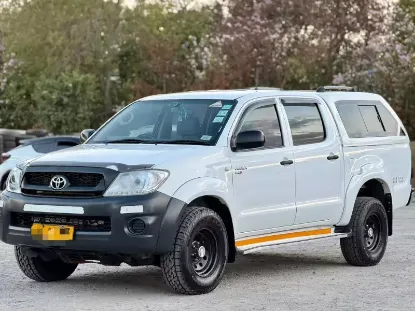 Picture of Toyota Hilux 2011