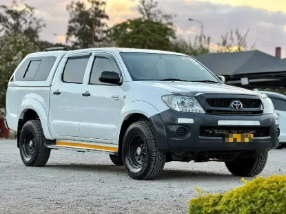 Picture of Toyota Hilux 2011
