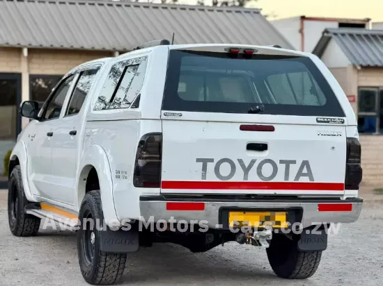 Picture of Toyota Hilux 2011